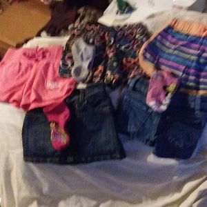 Size 4 kids Bundle of 8 pc.